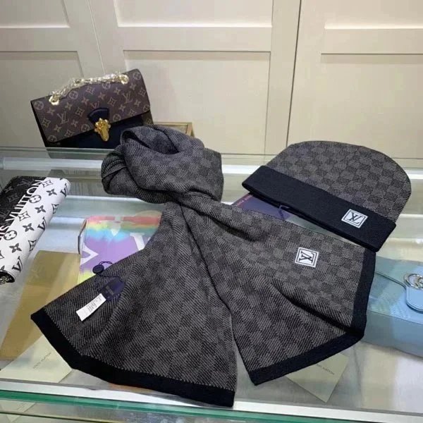 13 Hat Scarf