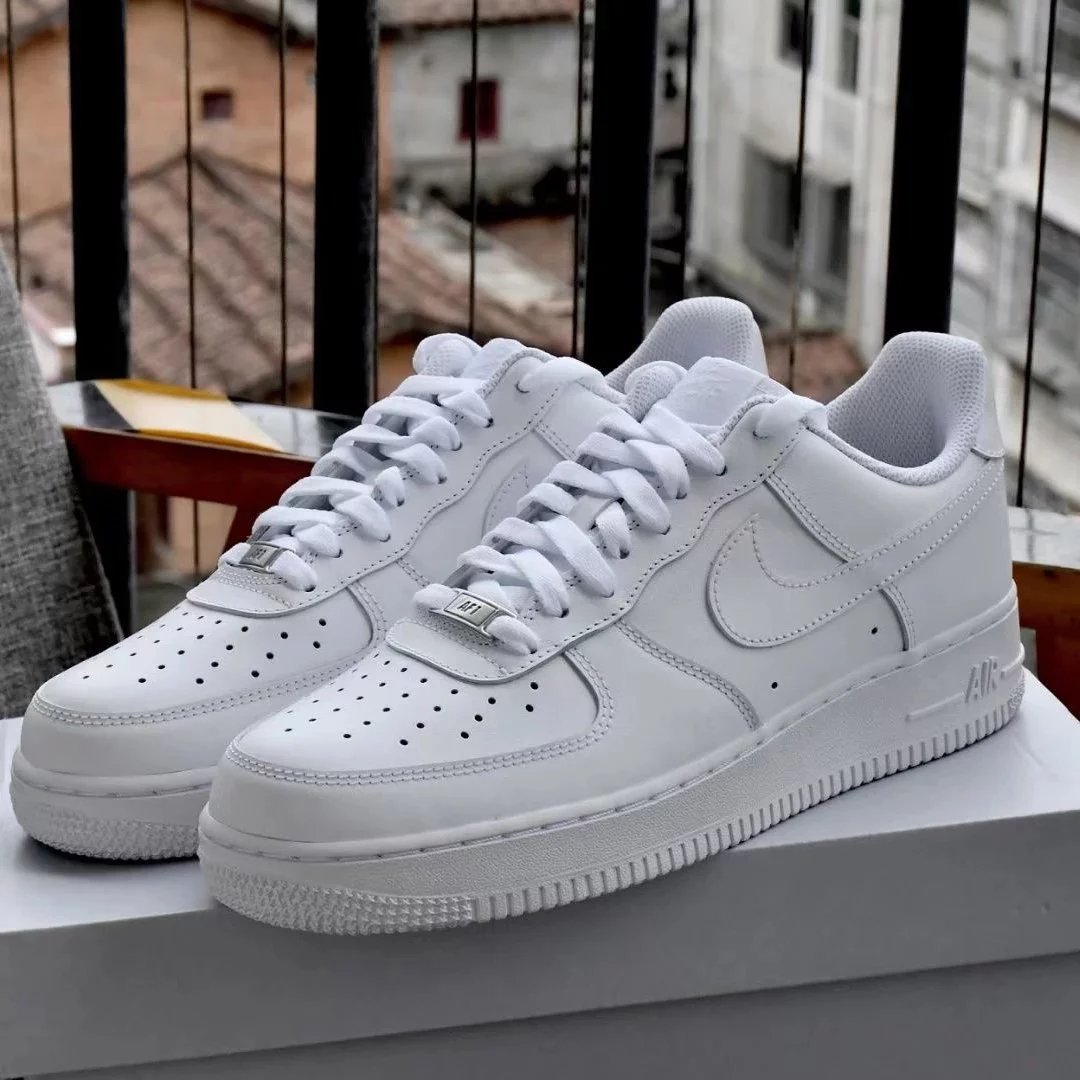 XP AF1 white background
