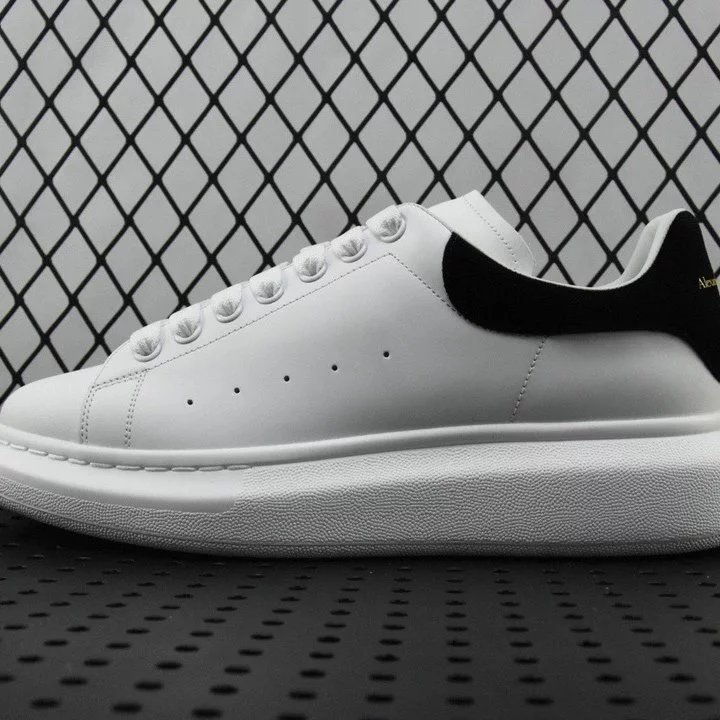 McQueen Black Velvet Tail