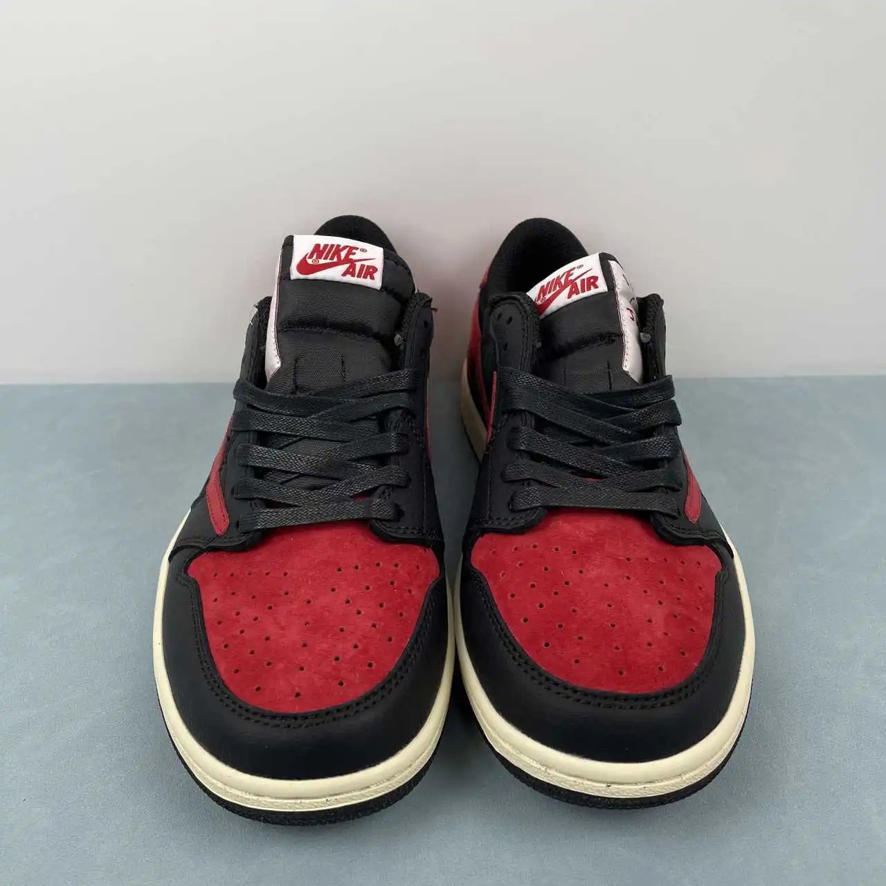 Air Jordan 1 Low DM7866-144 thumbnail 3