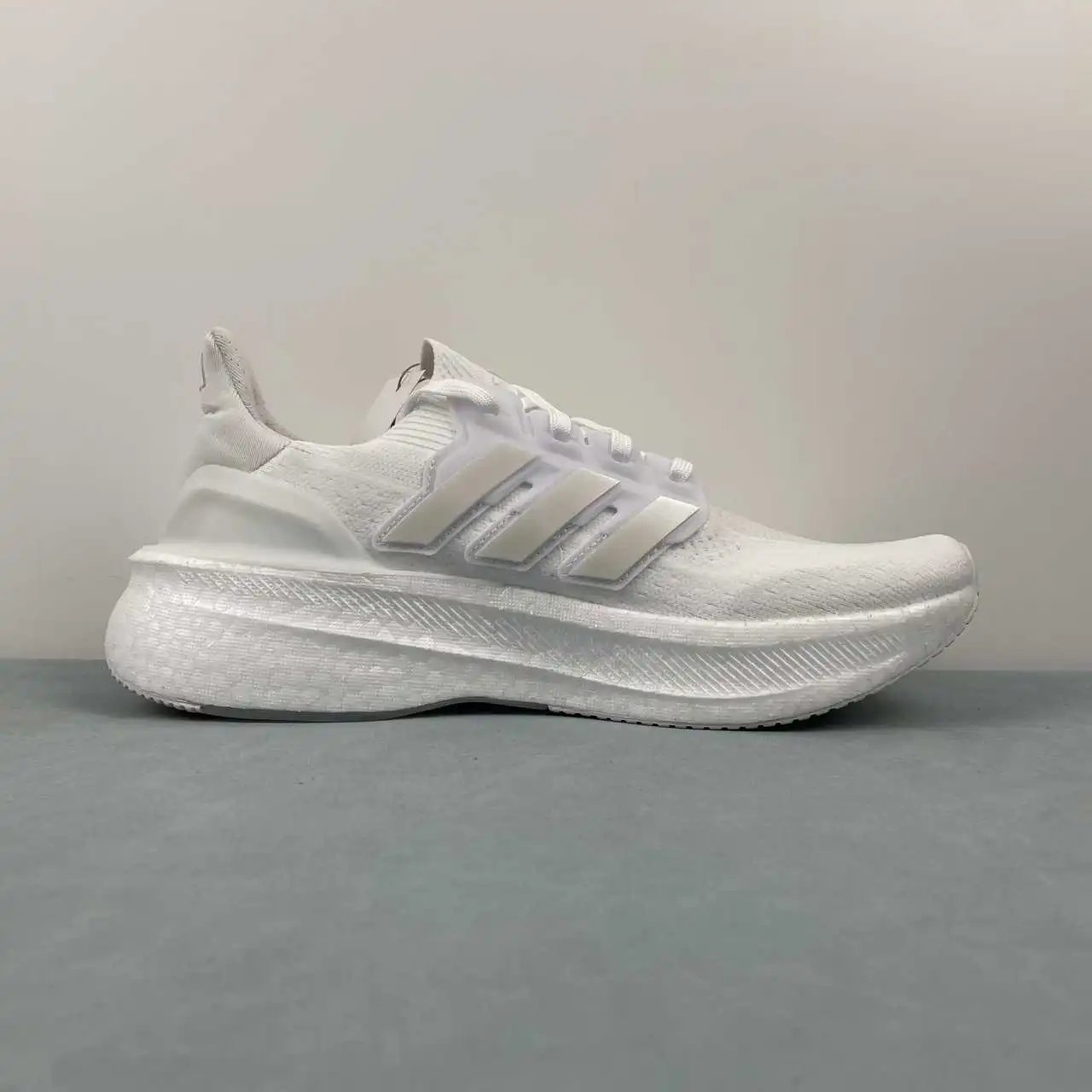 Adidas Ultra Boost 5 UB ID8813 thumbnail 4