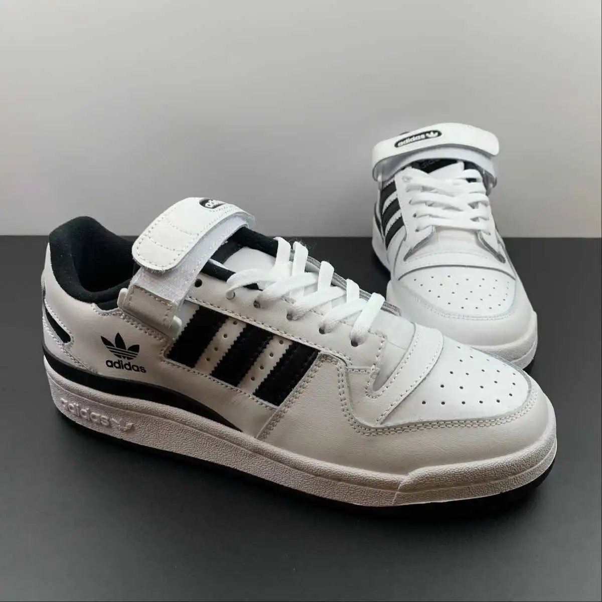 Adidas Forum FY7757 thumbnail 2