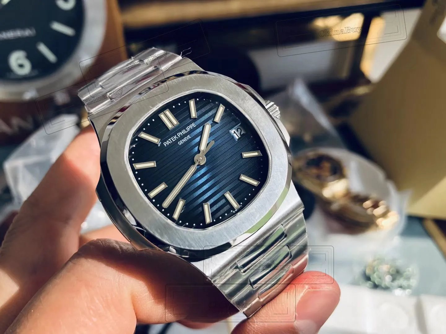 Patek Philippe 5711/1A-001