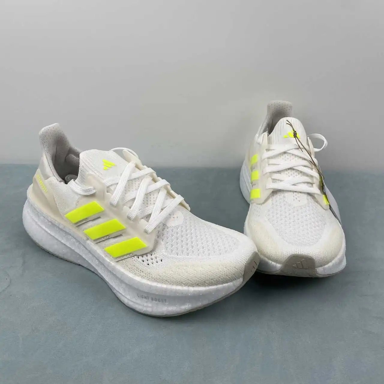 Adidas Ultra Boost 5 UB ID8843 thumbnail 2