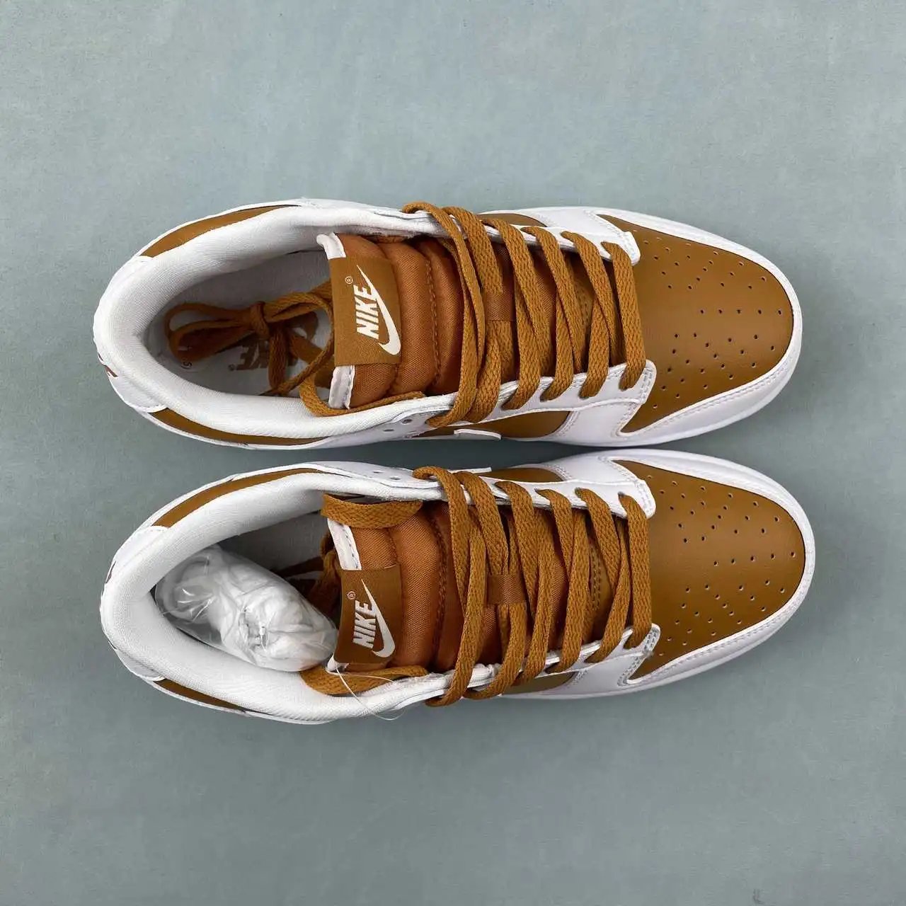 Nike Dunk Low FQ6965-700 9