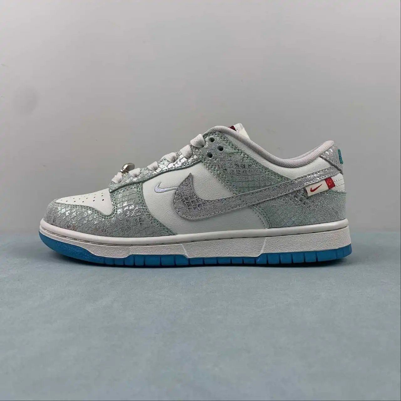 Nike Dunk Low FZ5065-111 thumbnail 4