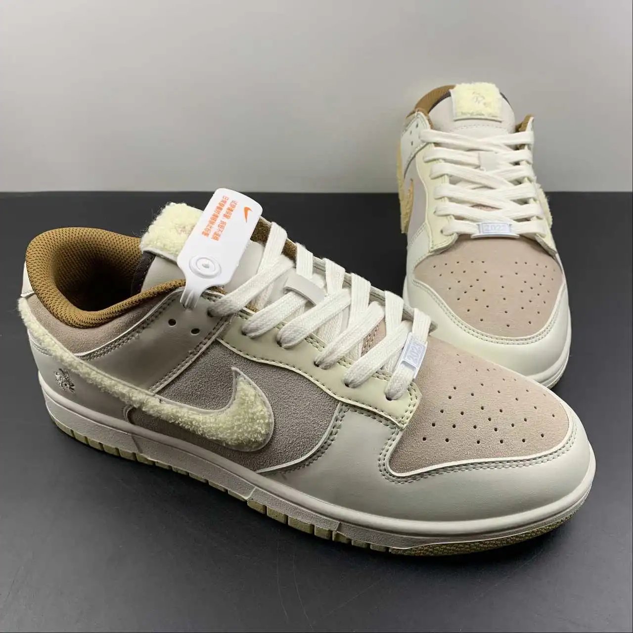 Nike Dunk Low FD4203-211 thumbnail 2