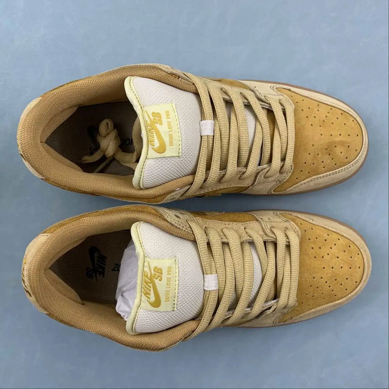 Nike Dunk Low 883232-700 9