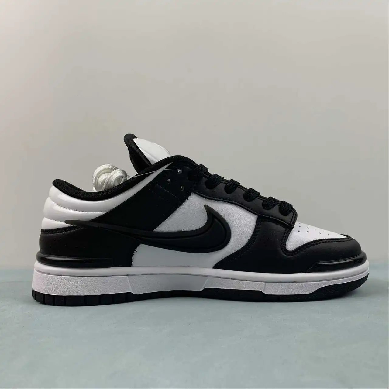 Nike Dunk Low DZ2794-001 5