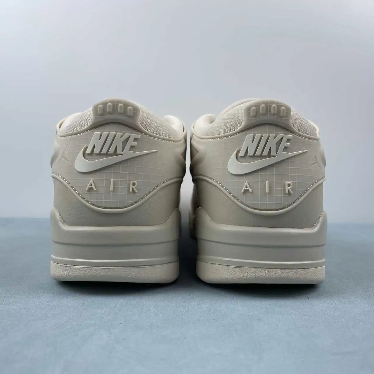 Air Jordan 4 FQ7940-200 thumbnail 3