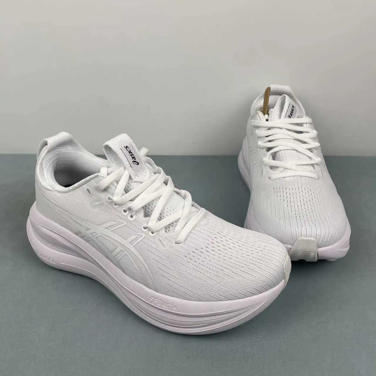 Asics GEL-NIMBUS 28 1011C127-100 thumbnail 2