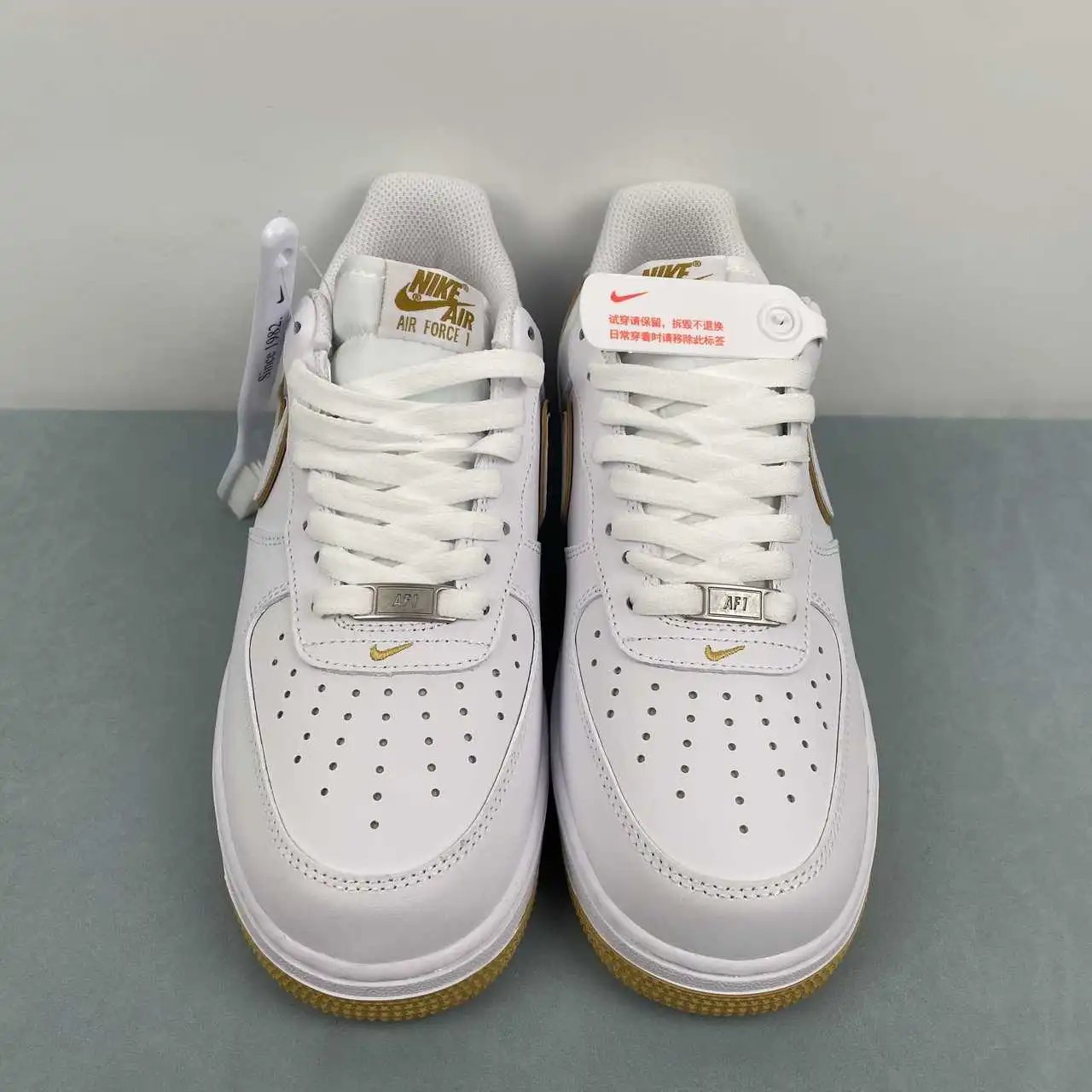 Nike Air Force 1 DV0788-104 thumbnail 3