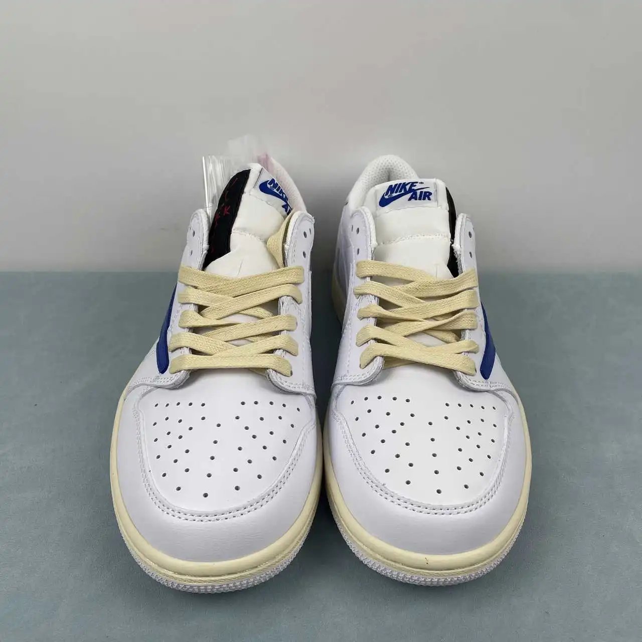 Air Jordan 1 Low DM7866-168 thumbnail 3