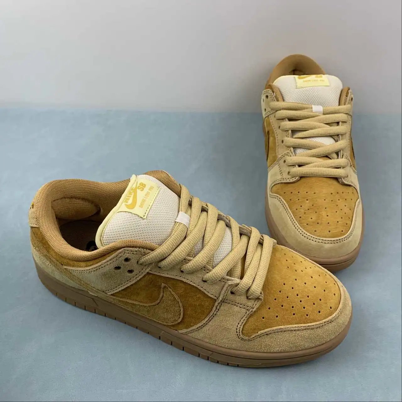 Nike Dunk Low 883232-700 thumbnail 2