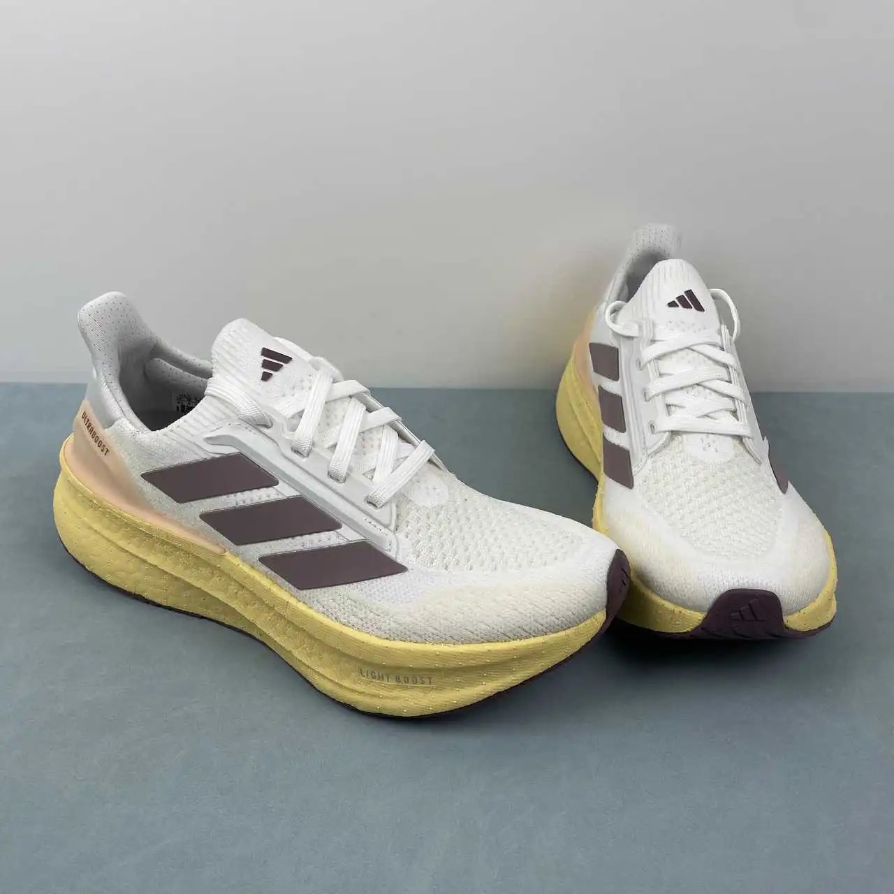 Adidas Ultra Boost 5X UB IH0685 thumbnail 2