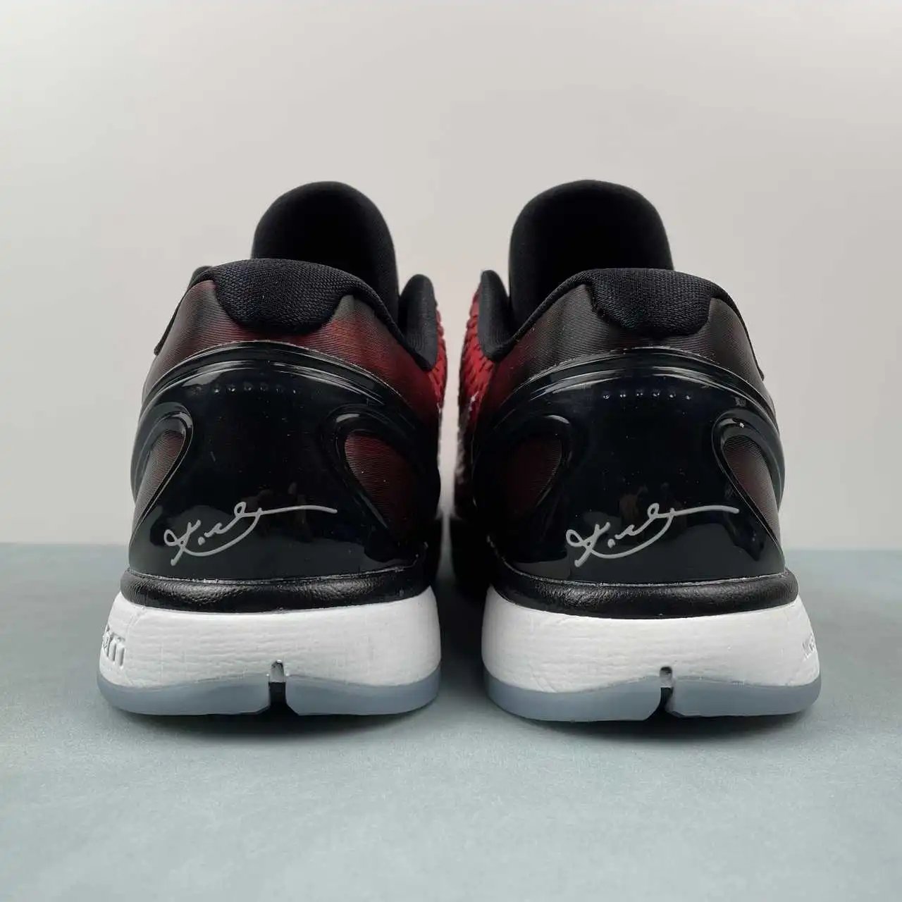 Nike Kobe DH9888-600 thumbnail 3