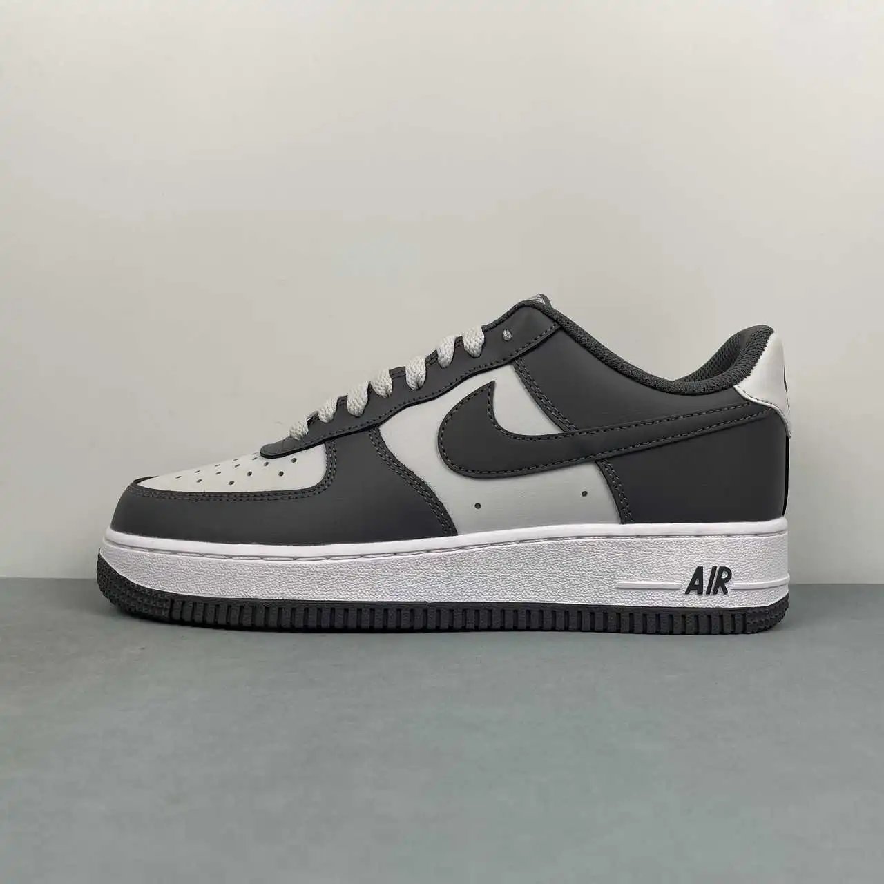 Nike Air Force 1 FJ4146-004 thumbnail 4