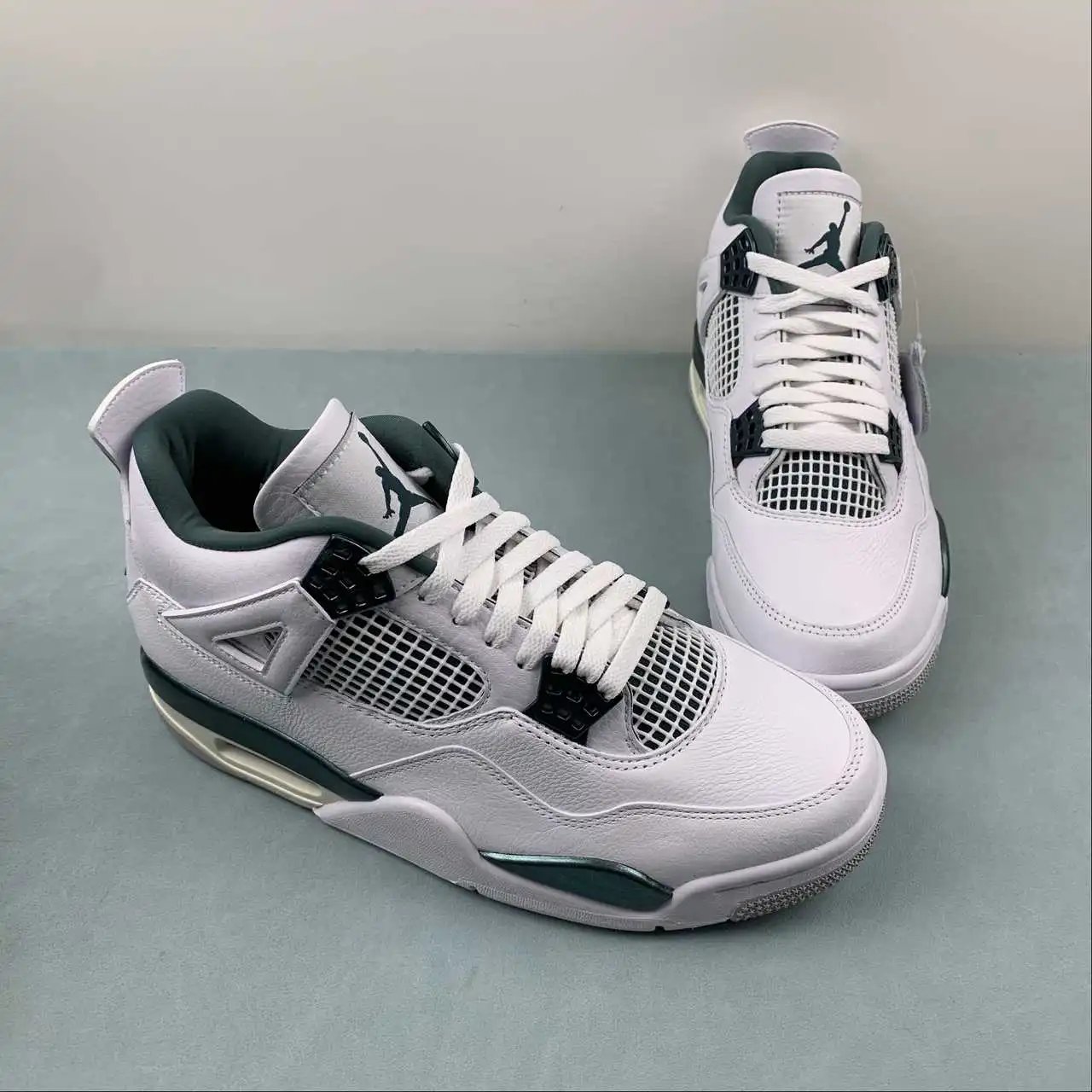 Air Jordan 4 FQ8138-103 thumbnail 2