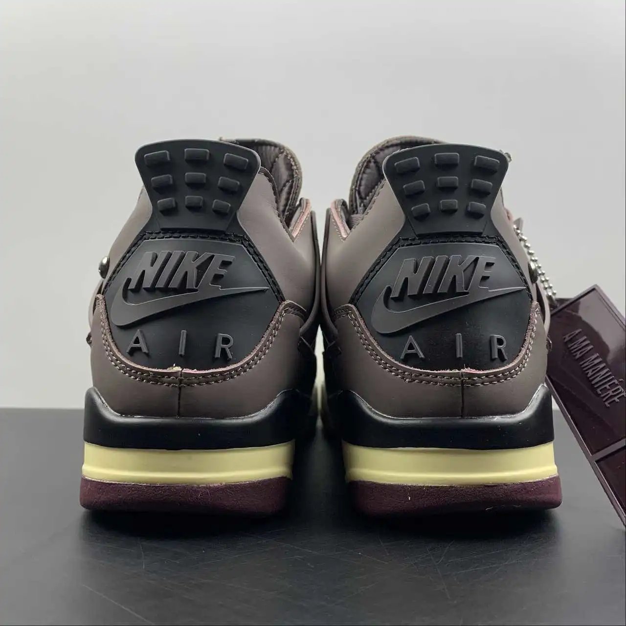 Air Jordan 4 DV6773-220 thumbnail 3