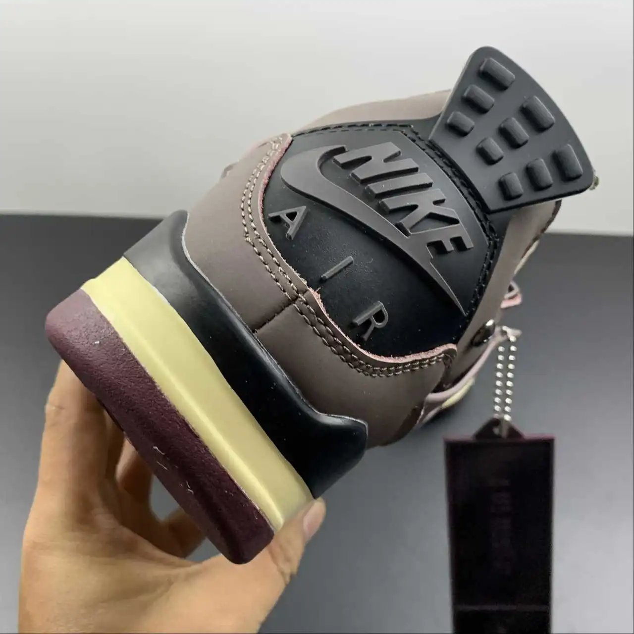 Air Jordan 4 DV6773-220 10