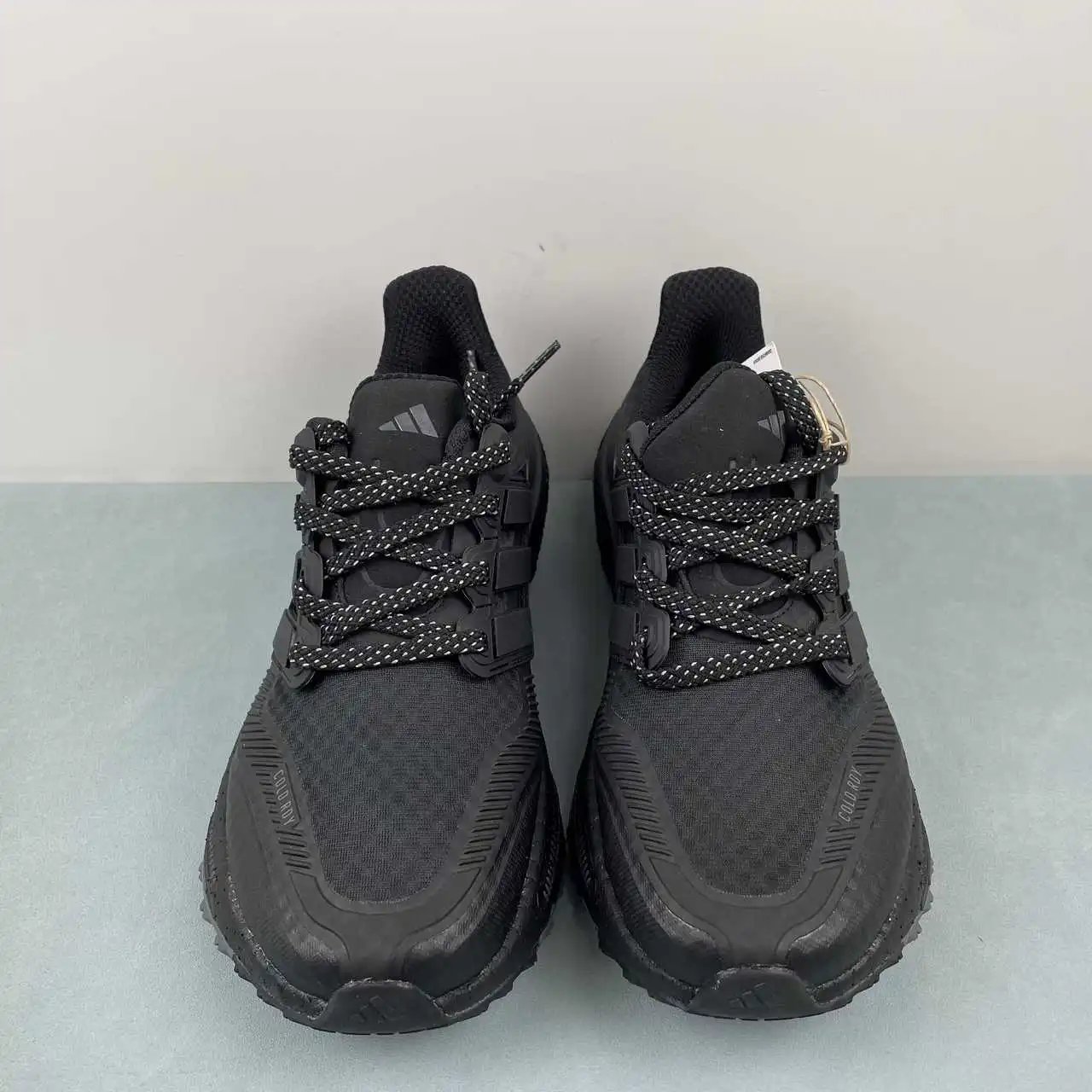 Adidas Ultra Boost Light UB IE1677 thumbnail 3