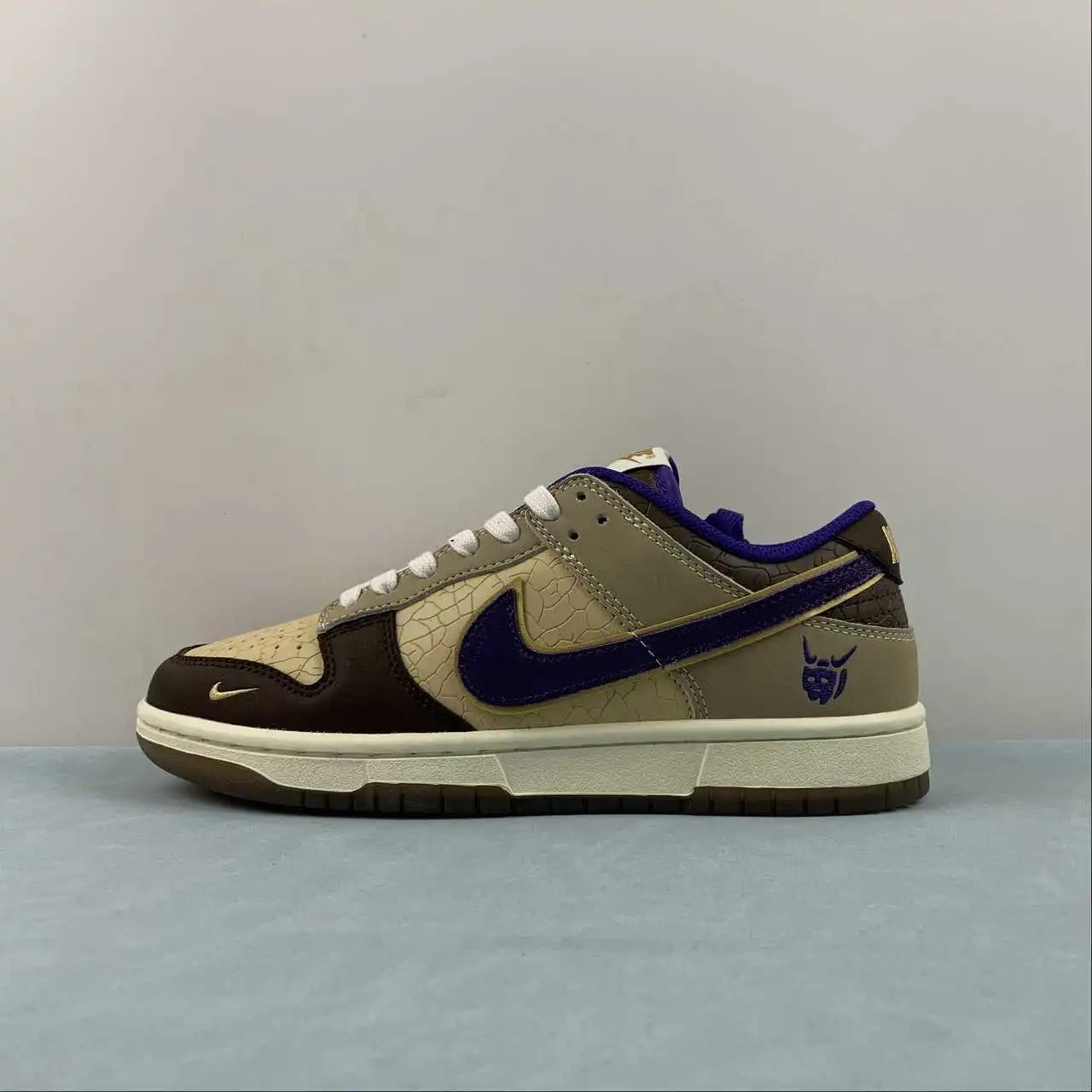 Nike Dunk Low DQ5009-268 thumbnail 4