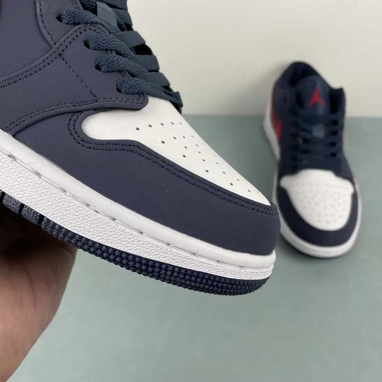Air Jordan 1 Low CZ8454-400 7