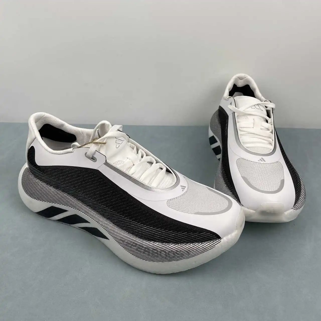 Adidas HYPERBOOST EDGE M KJ0753 thumbnail 2