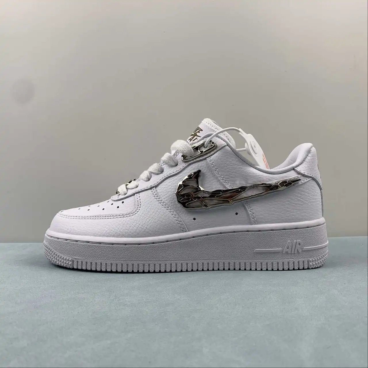 Nike Air Force 1 FV3616-101 thumbnail 4