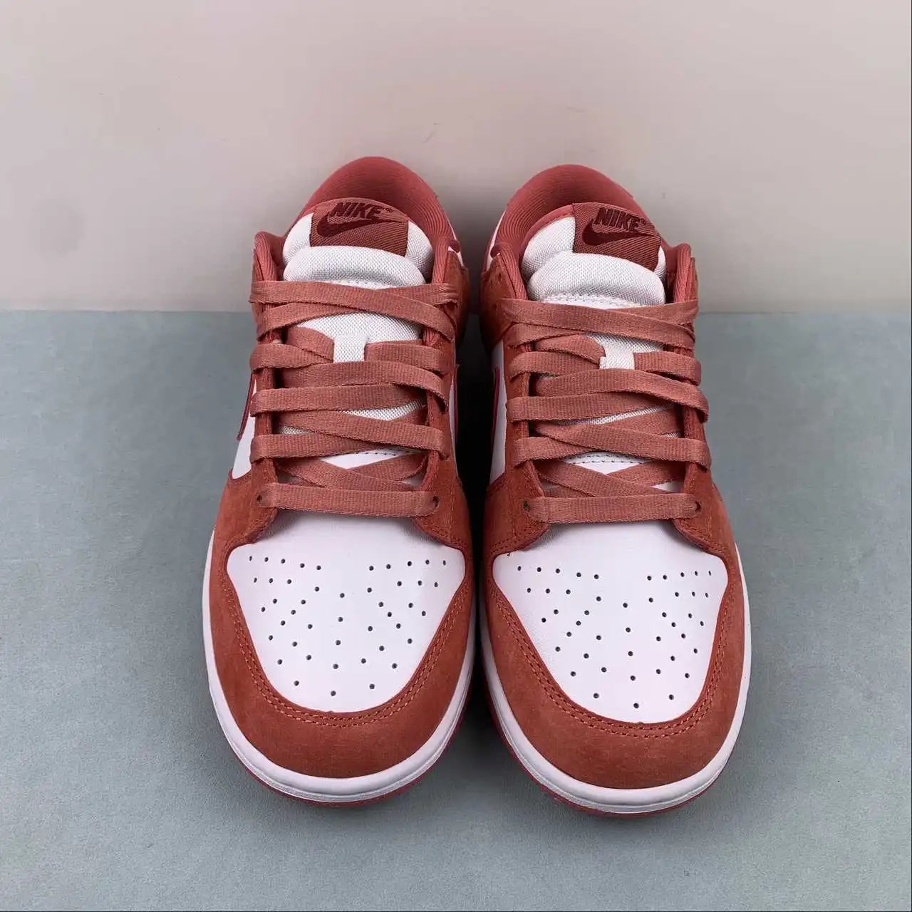 Nike Dunk Low FQ7056-100 thumbnail 3