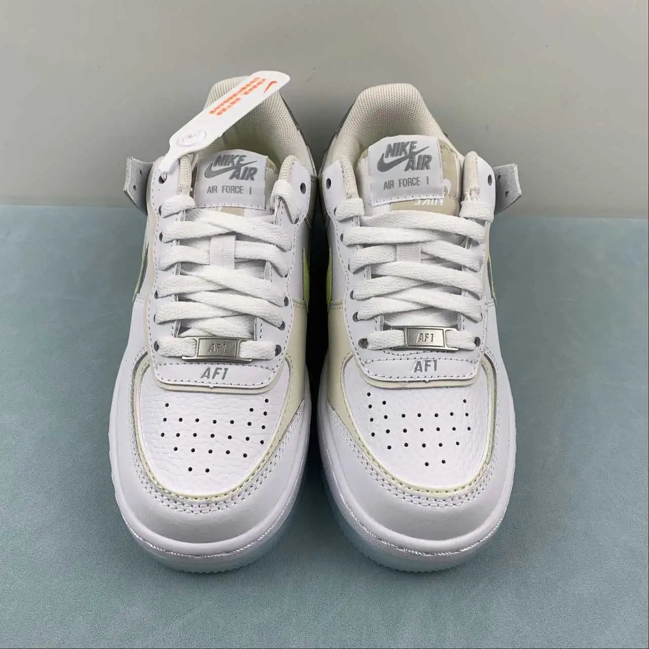 Nike Air Force 1 FB7582-100 thumbnail 3