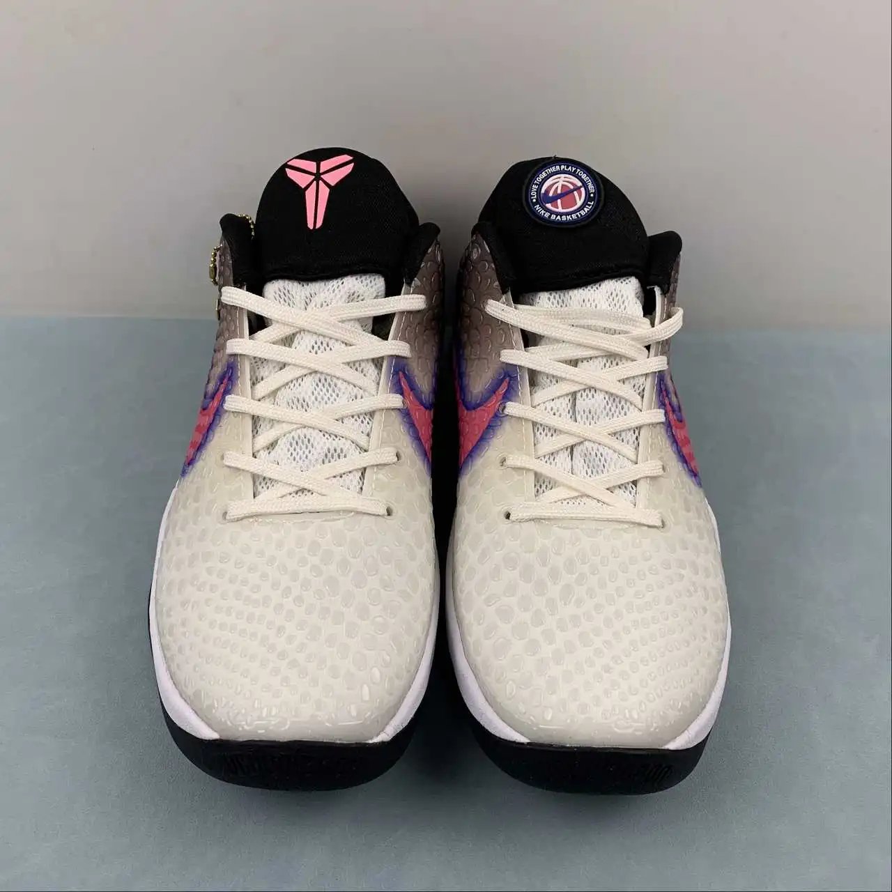 Nike Kobe CW2190-700 thumbnail 3
