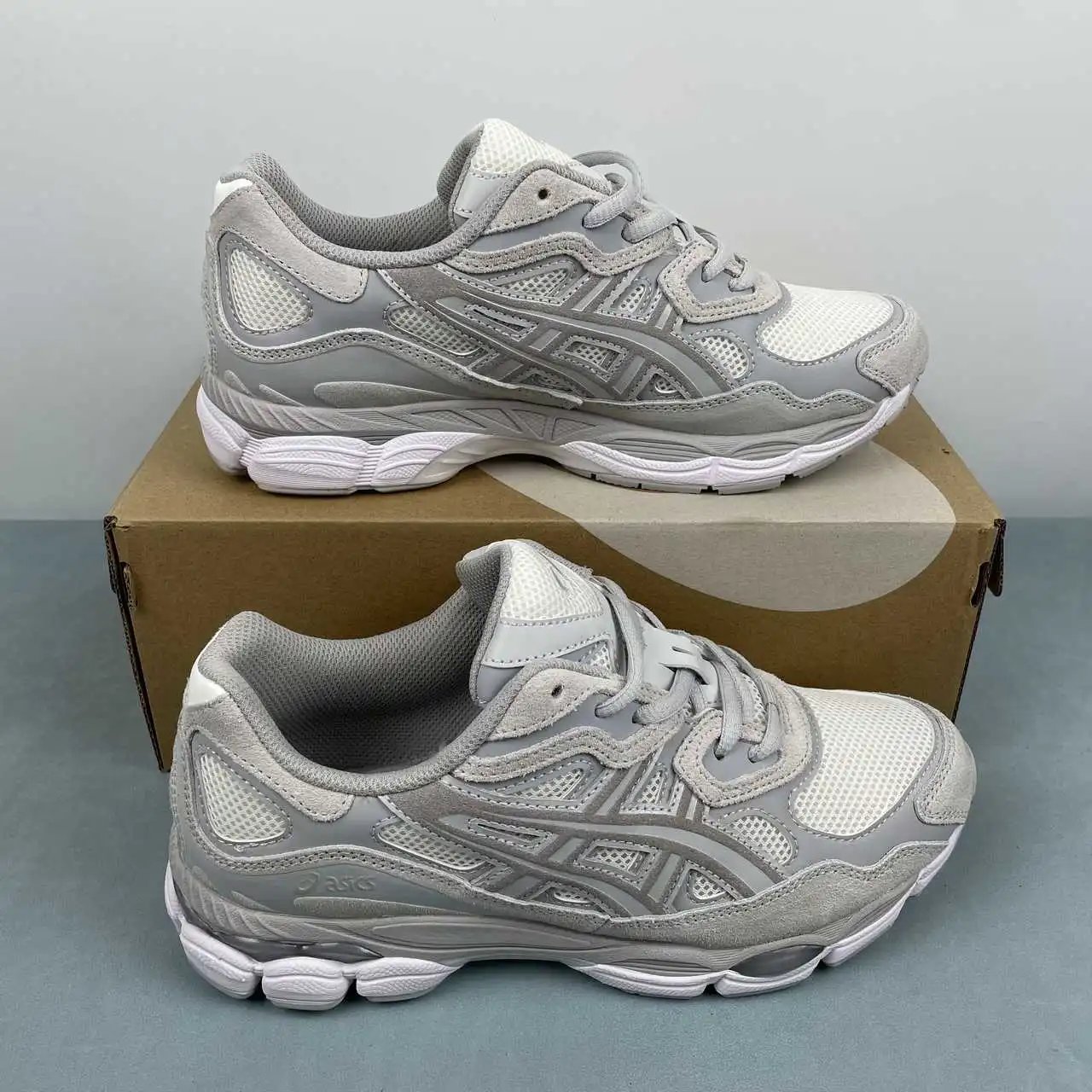 Asics CEL-NYC 1203A663-101
