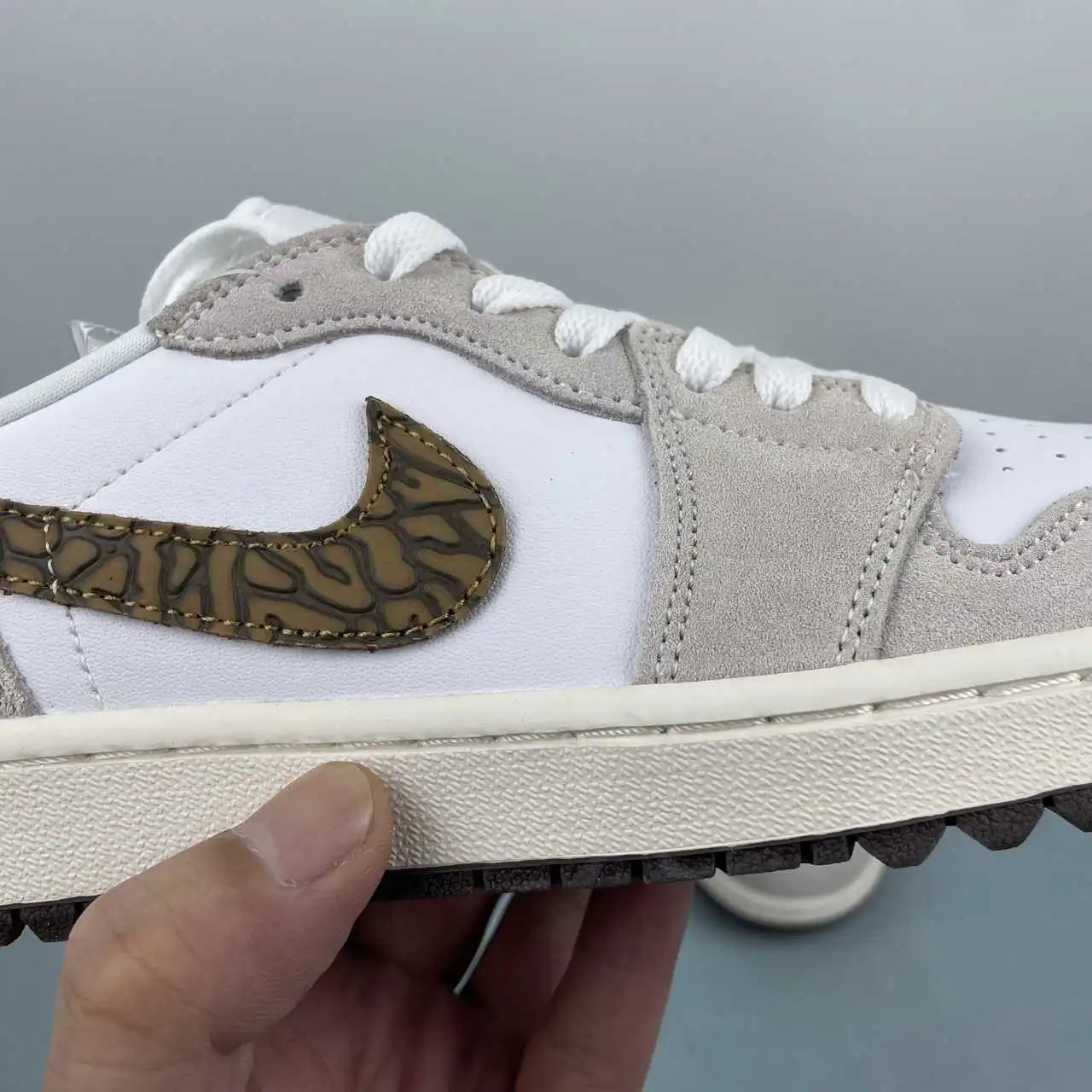 Air Jordan 1 Low DD9315-116 9