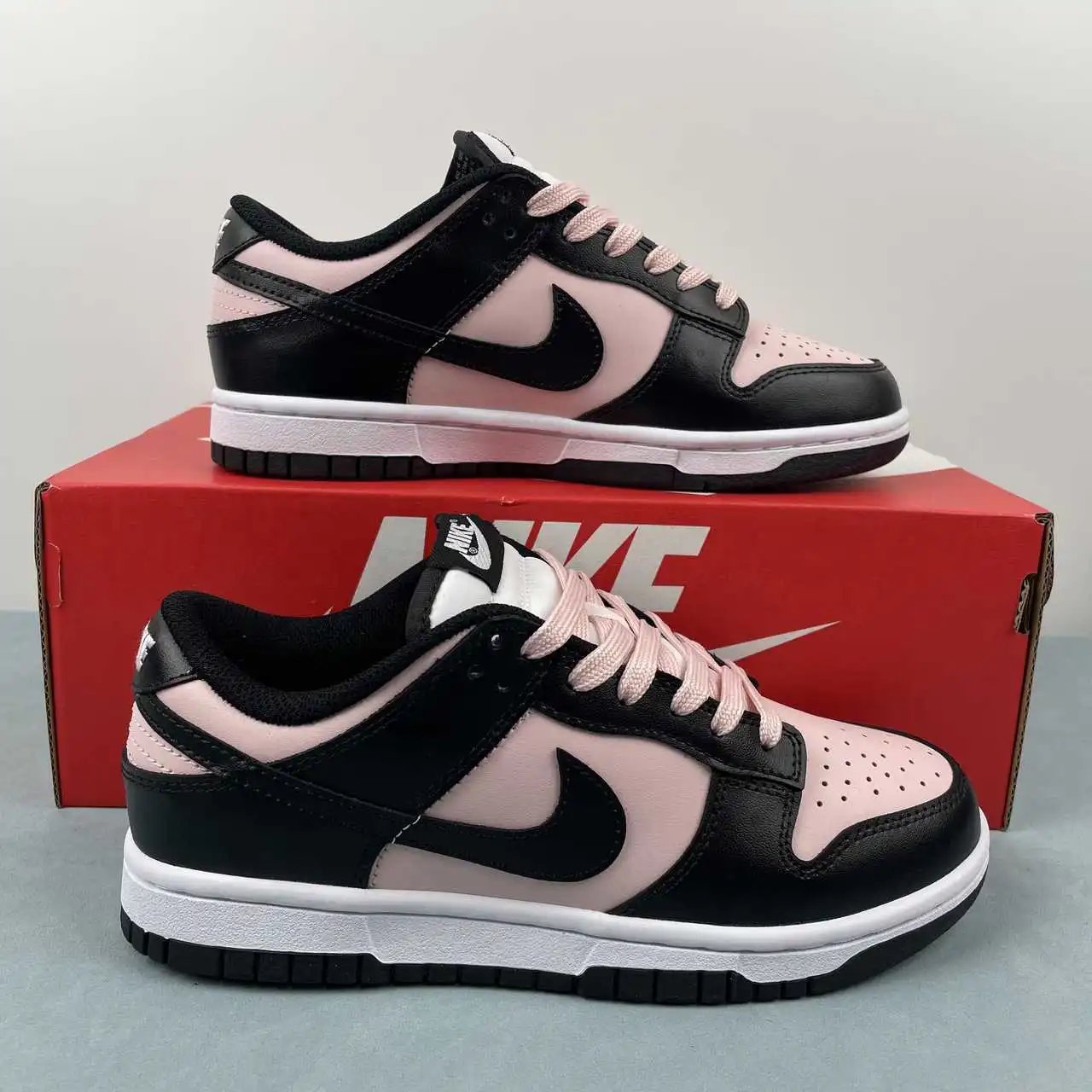 Nike Dunk Low CW1590-100