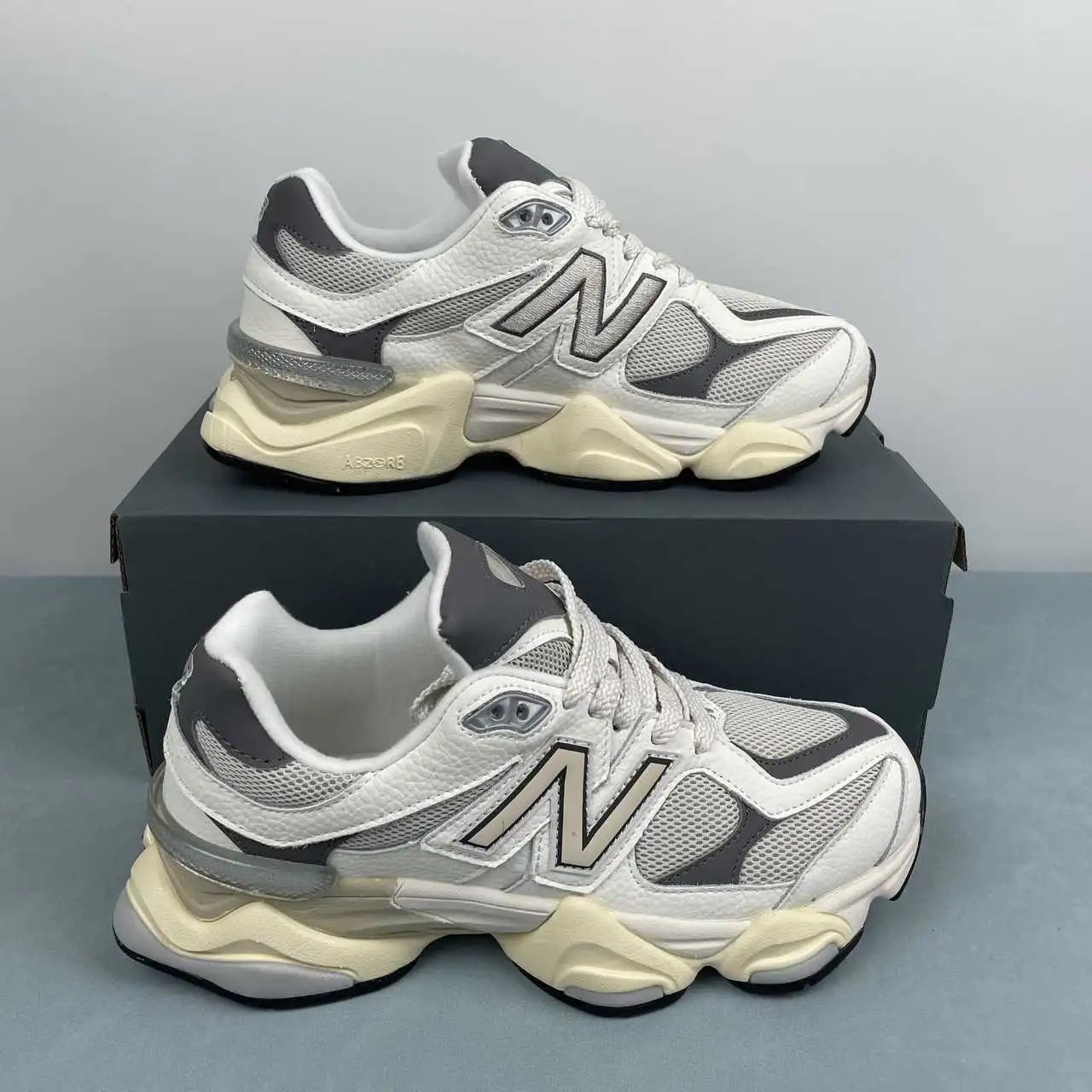 New Balance 9060 U9060AGA