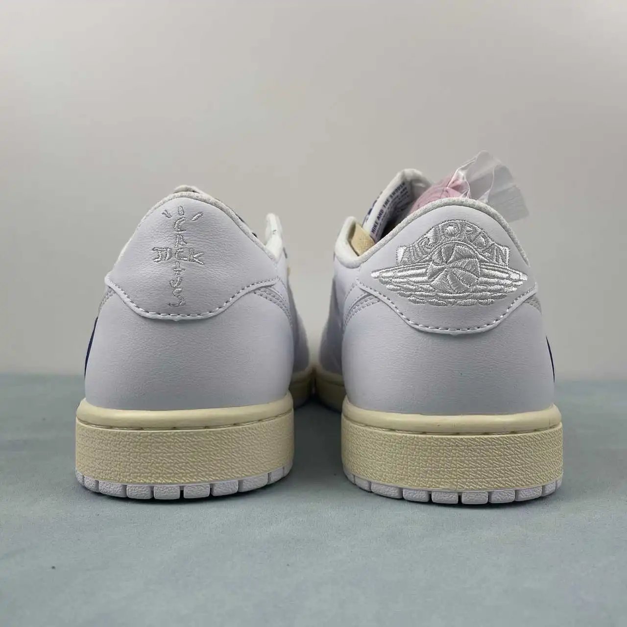 Air Jordan 1 Low DM7866-168 thumbnail 4