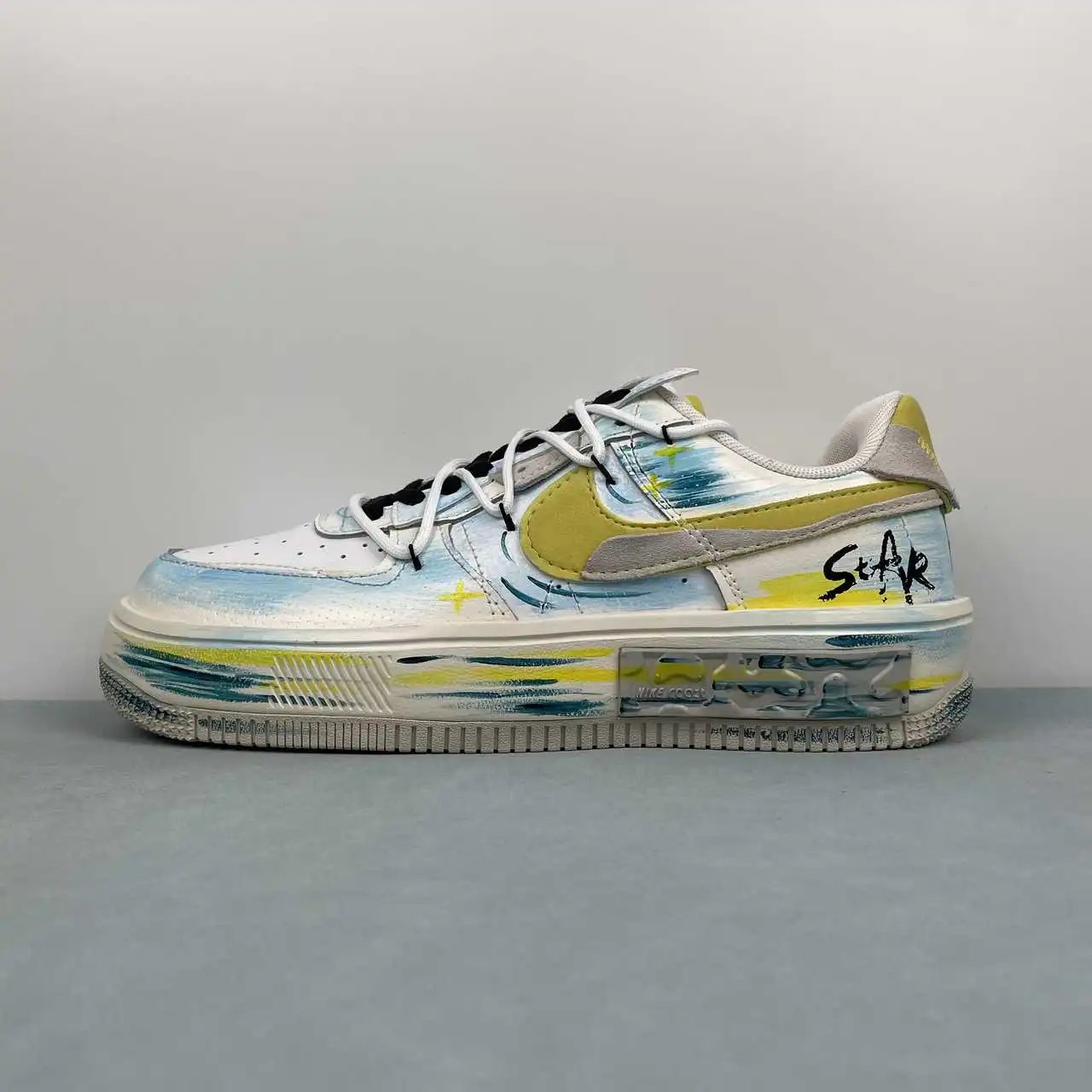 Nike Air Force 1 DV6984-100 thumbnail 4