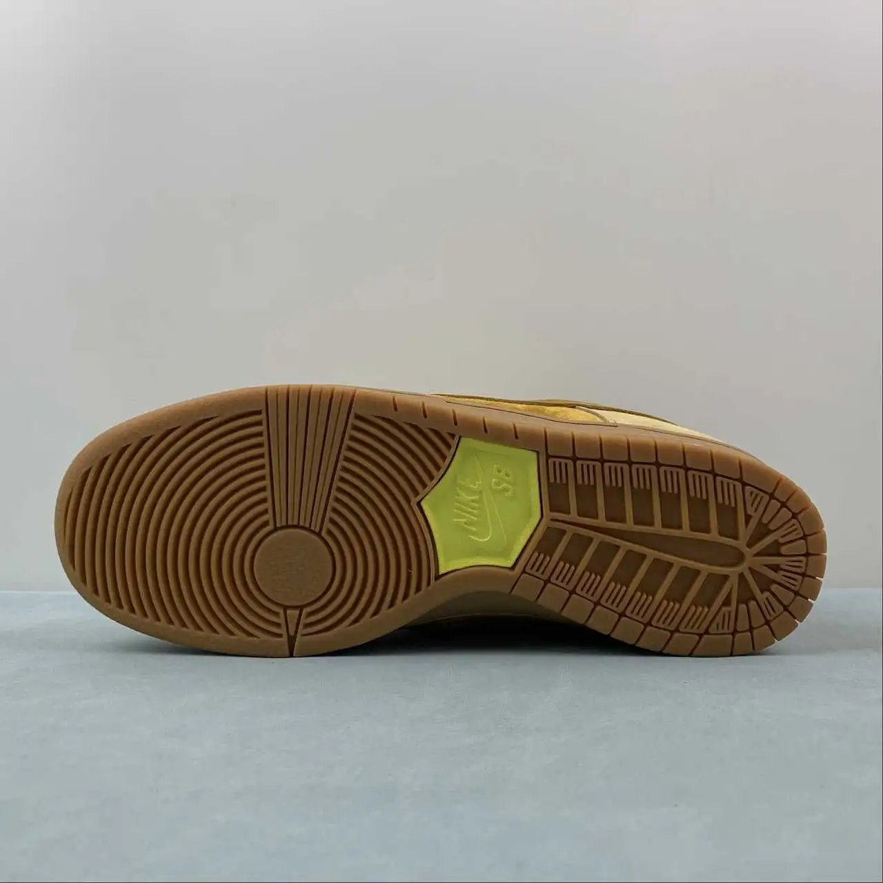 Nike Dunk Low 883232-700 12