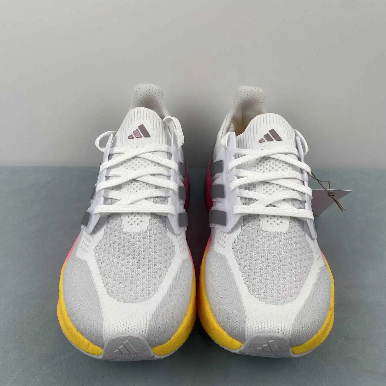 Adidas Ultra Boost 5 UB ID8810 thumbnail 3