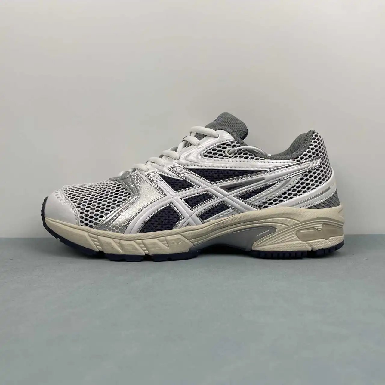 Asics GEL-DS TRAINER 14 1203A607-100 thumbnail 4