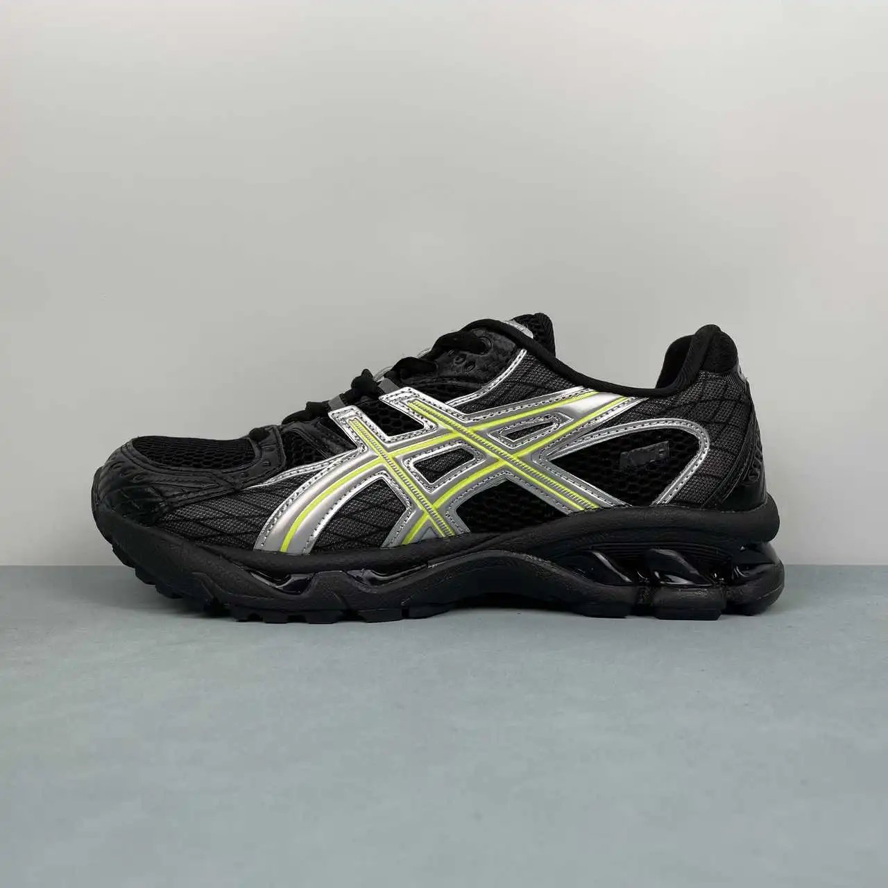 Asics GEL-NIMBUS 10.1 1203A844-001 thumbnail 4
