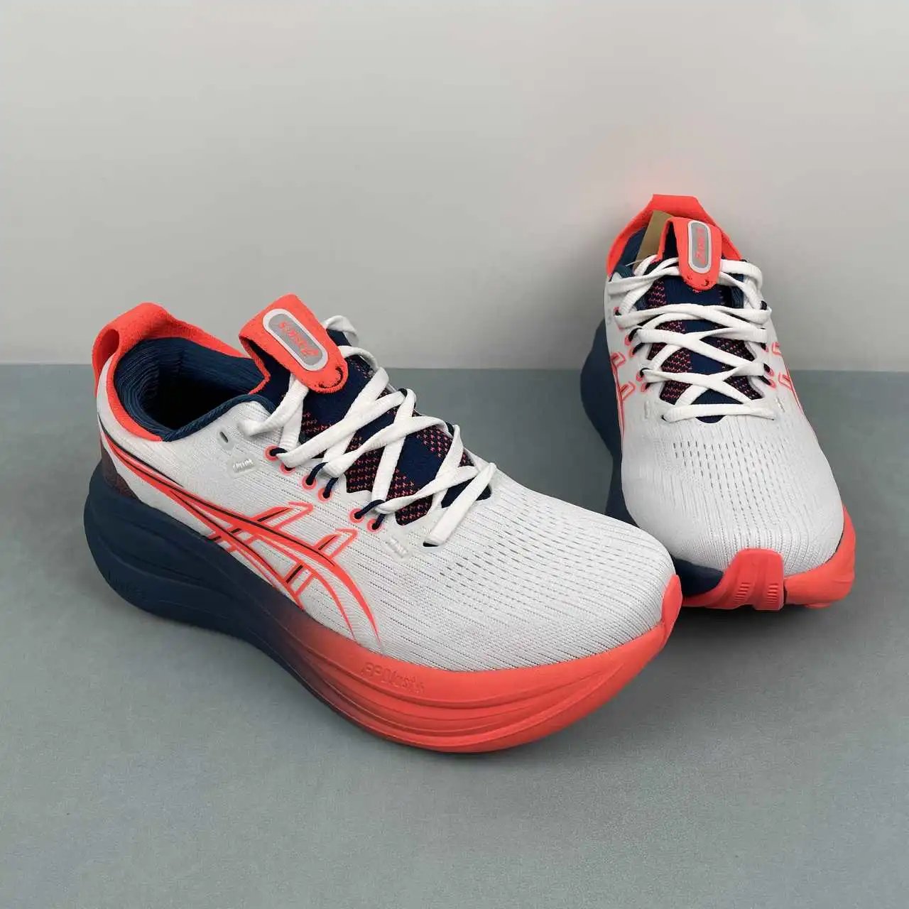 Asics GEL-NIMBUS 28 1011C145-003 thumbnail 2