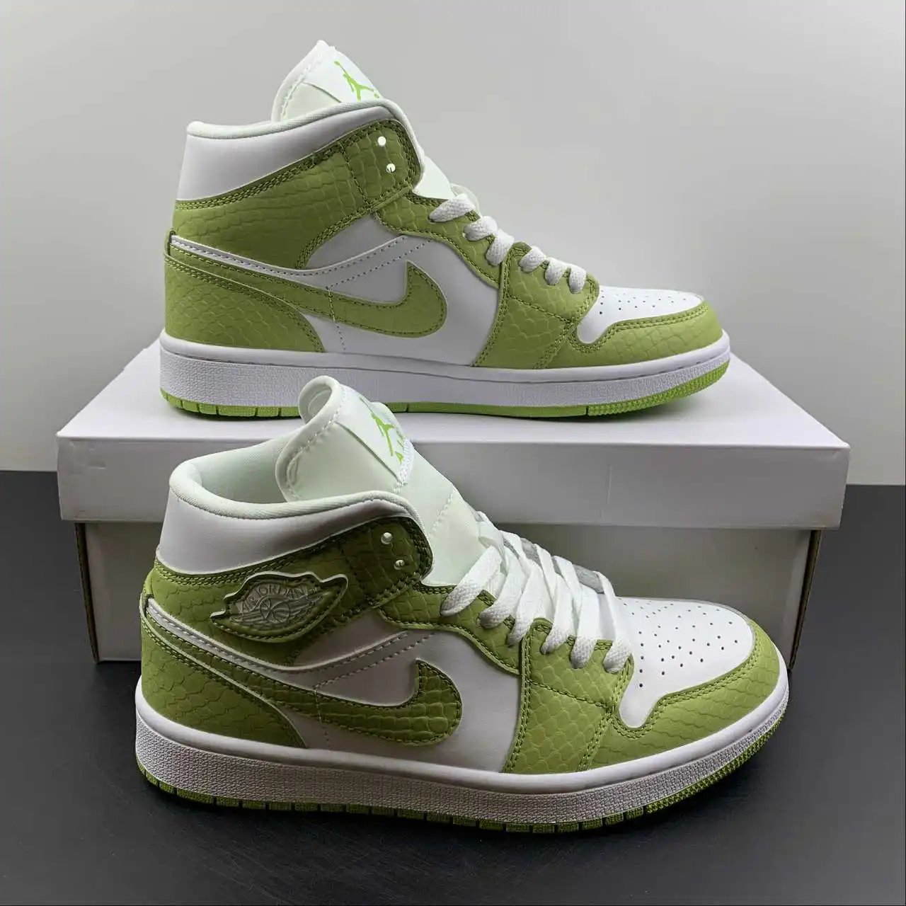 AJ1 Mid White Green Color-Blocked – DV2959-113