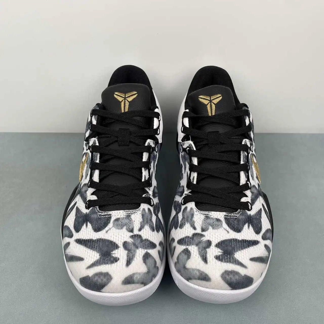 Nike Kobe FV6325-100 thumbnail 3