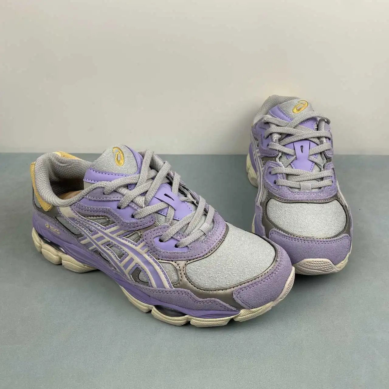 Asics CEL-NYC 1203A826-020 thumbnail 2