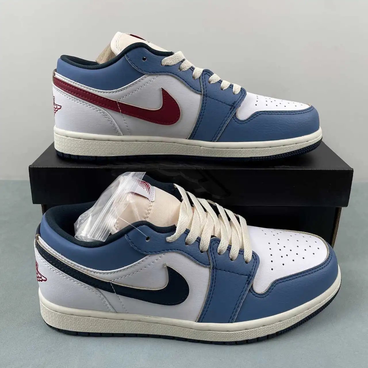 Air Jordan 1 Low HM3711-144