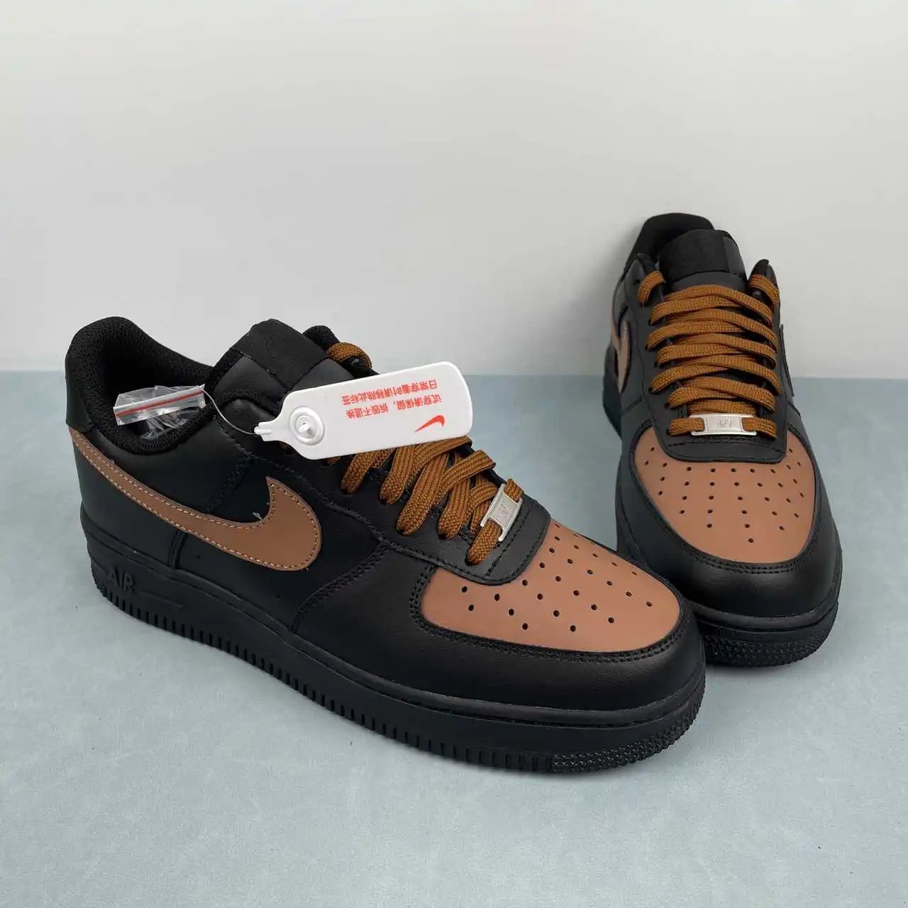 Nike Air Force 1 FV5951-001 thumbnail 2