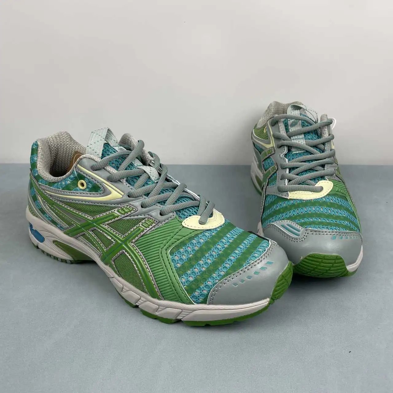Asics GEL-DS TRAINER 14 1203A606-300 thumbnail 2