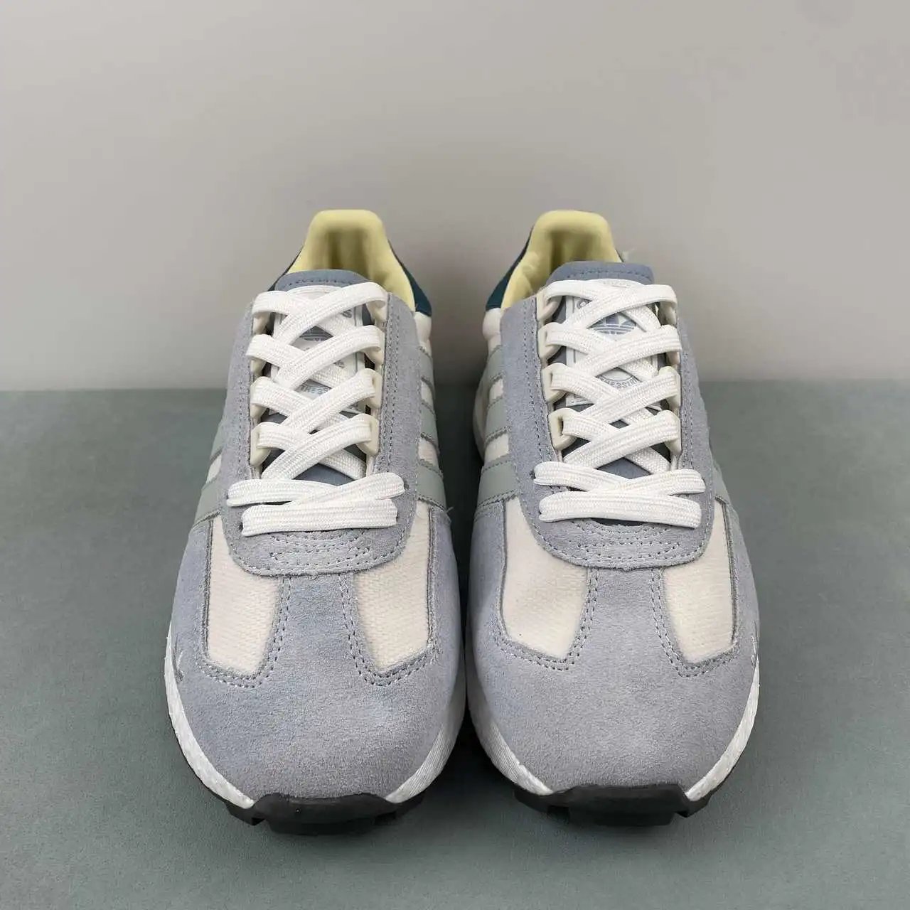 Adidas Retropy E5 IF6810 thumbnail 3